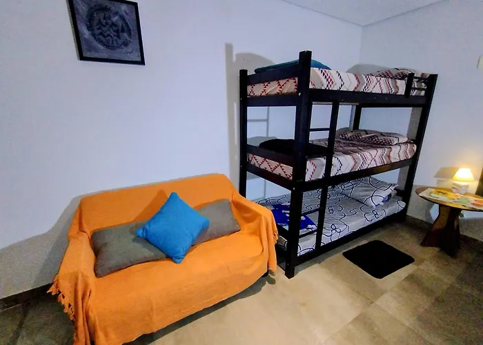 Pousada Ideal Guaruja - Estudios Mobiliados, Ar-Condicionado E Cozinha