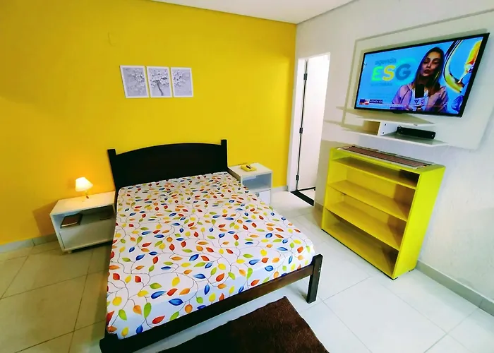 Pousada Ideal Guaruja - Estudios Mobiliados, Ar-Condicionado E Cozinha