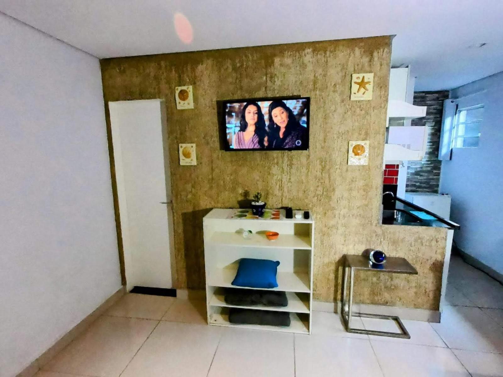 Ideal - Estudios Mobiliados, Ar-condicionado E Cozinha Apartment Guaruja