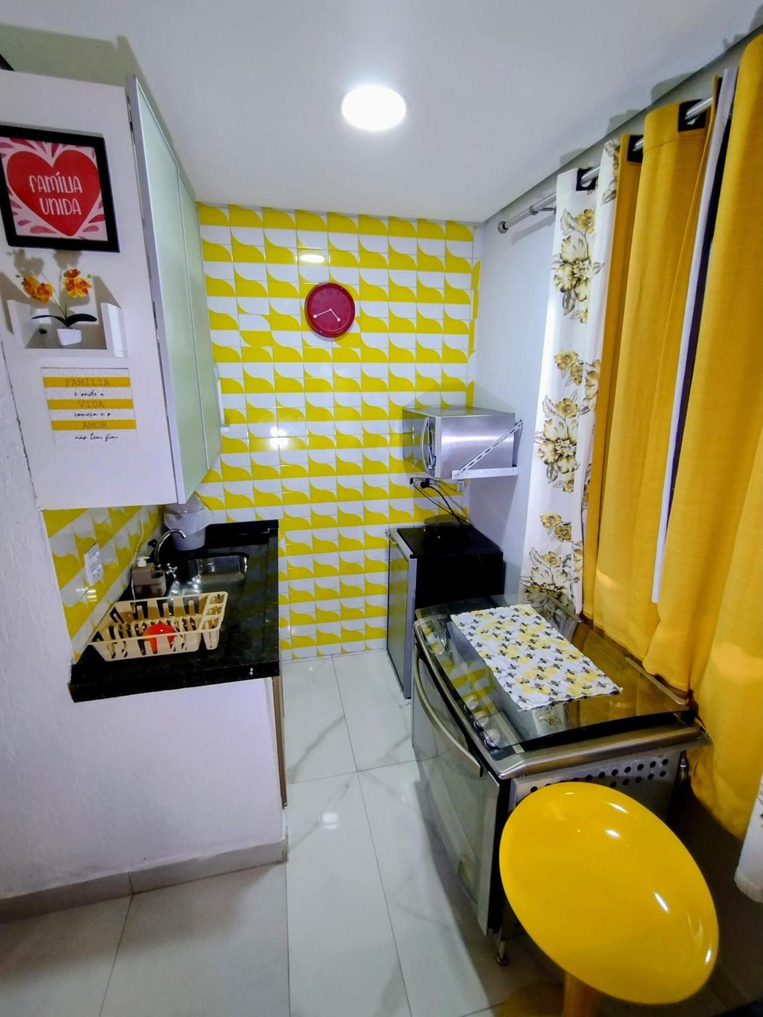 Apartment Ideal - Estudios Mobiliados, Ar-condicionado E Cozinha *